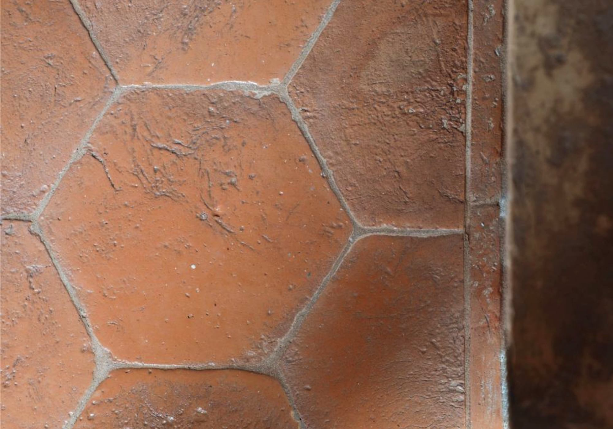 paviemnto esterno con Esagono rosso Anticato