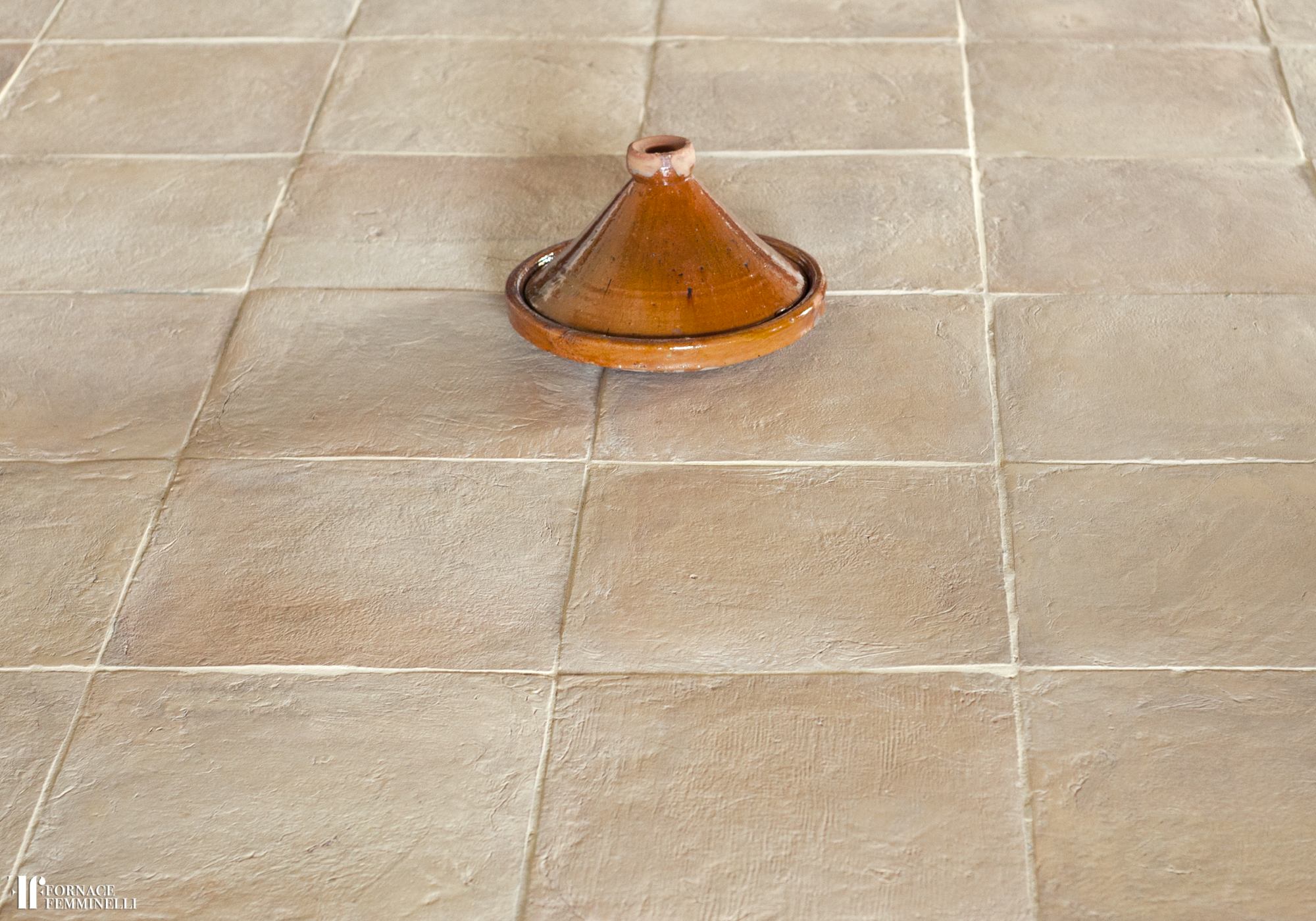 pavimenti di mattoni quadrati gialli prodotti a castel viscardo