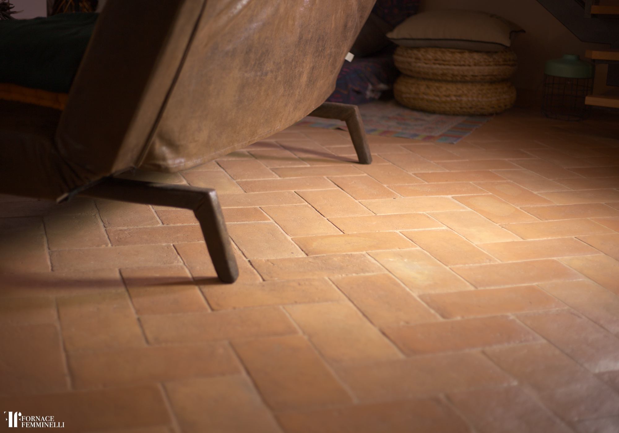 pavimento pianelle rosate artigianale incecchiate